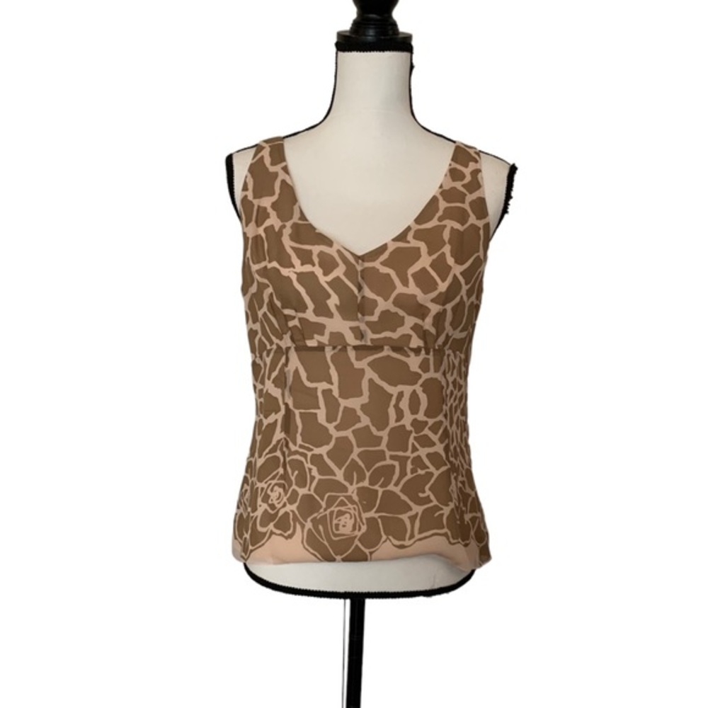 Per Se Sleeveless V-Neck Blouse -size 8